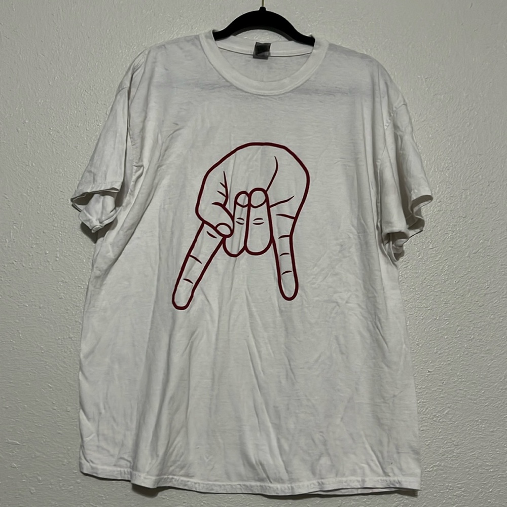 Arkansas Razorback Horns Down Beat Texas T-shirt